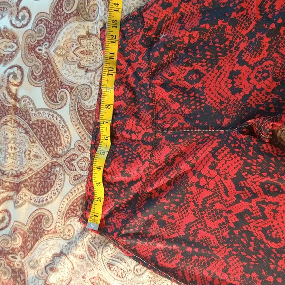 Size S Danskin athletic workout capris - Picture 15 of 16